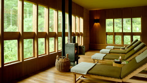 amankora-hotel-paro-spa-wellness-relaxation-area.jpg