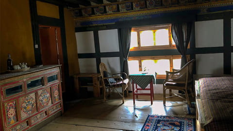 oygen-choling-heritage-lodge-bumthang-06.jpg