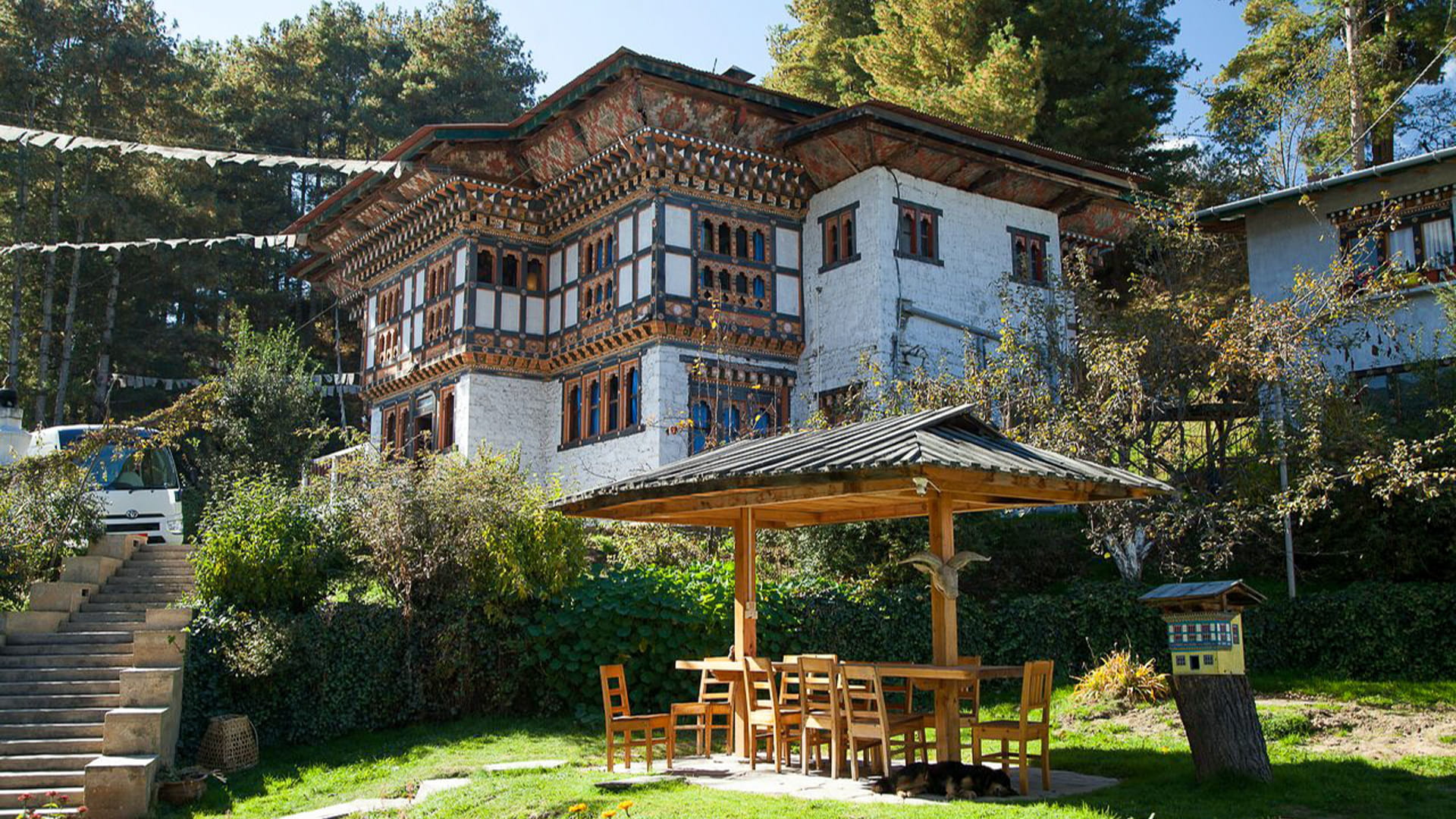 rinchenling-lodge-bumthang-10.jpg