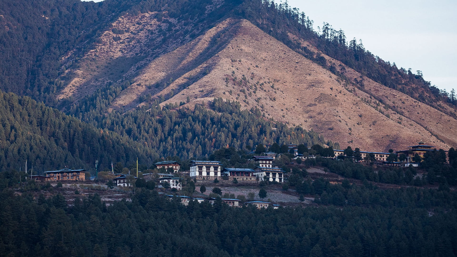 gangtey-lodge-5-sterne-bumthang-14.jpg