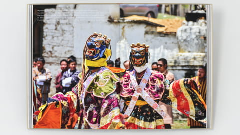 Bilder in unseren Bhutan Buch Glück